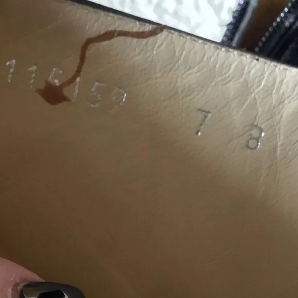 GUCCI Vintage Black Leather Ankle Heeled Boots - Picture 9 of 10